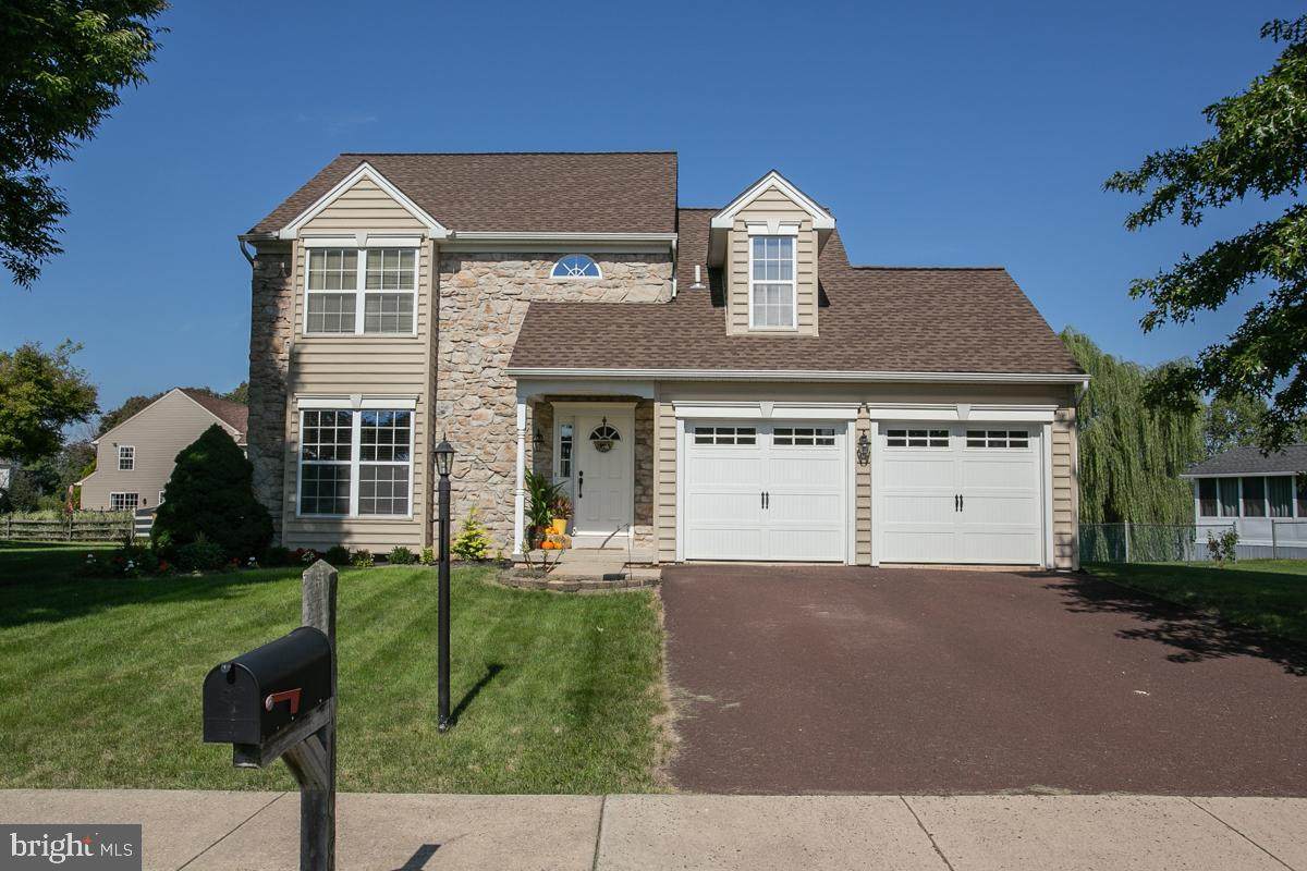 108 Banbury Drive - Photo 1