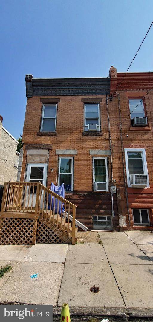 3021 8TH Street - Photo 1