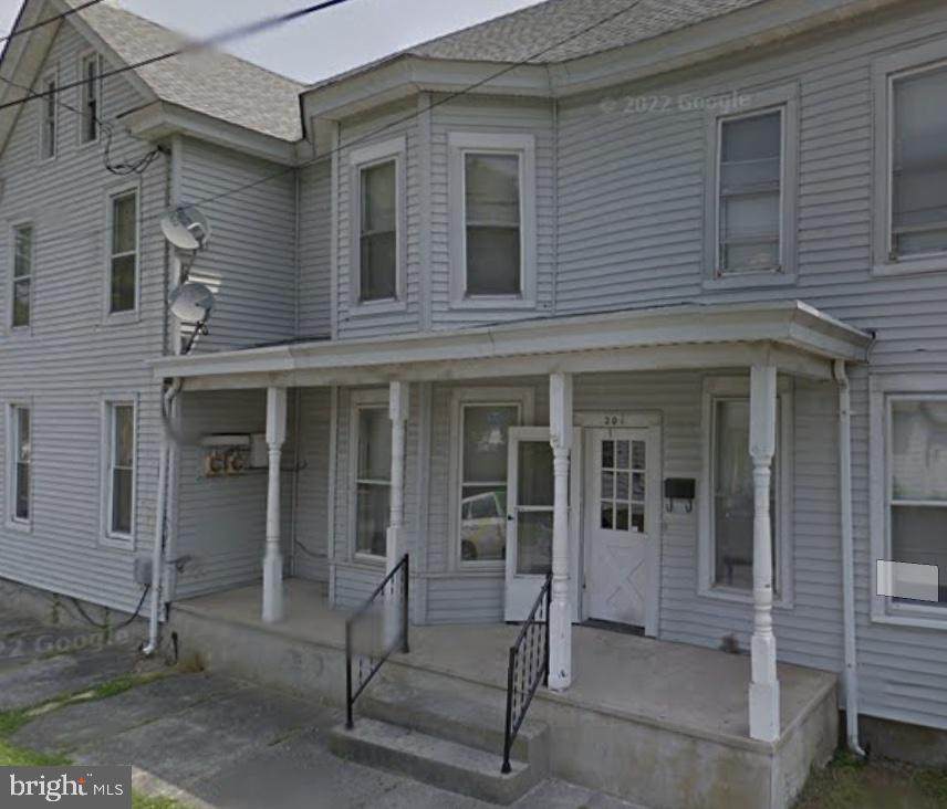 201 Montgomery Street - Photo 1
