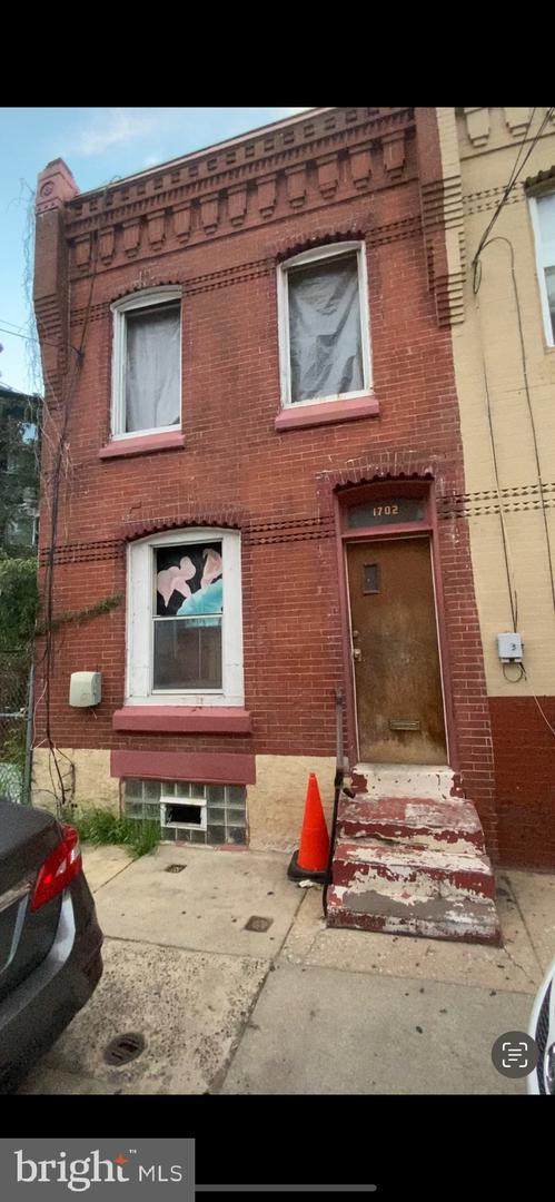 1702 Stillman Street - Photo 1