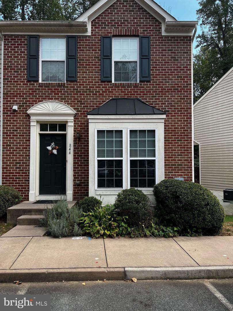 844 Rock Creek Rd - Photo 1