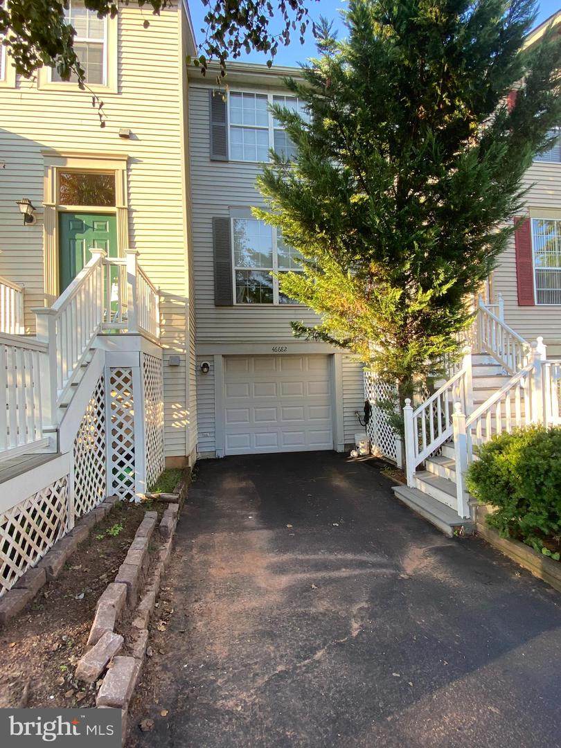 46682 Bartlet Square - Photo 1
