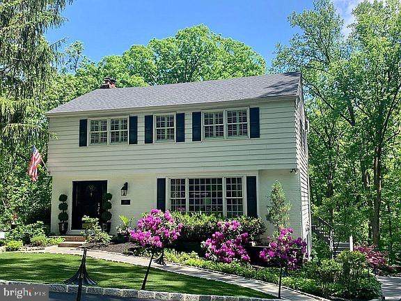 1566 Stanford Lane - Photo 1