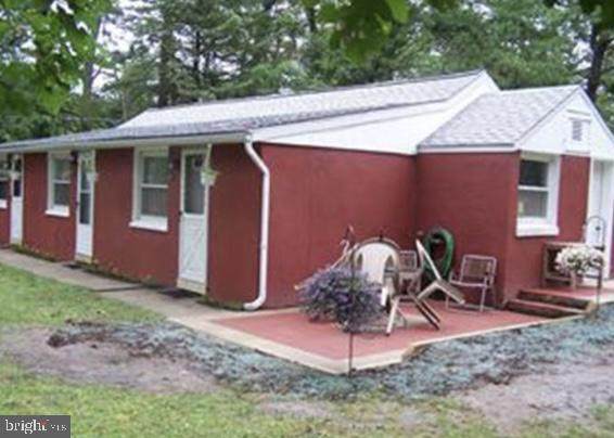 4318 Lakeshore Drive - Photo 1