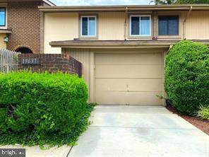 19637 Brassie Place - Photo 1