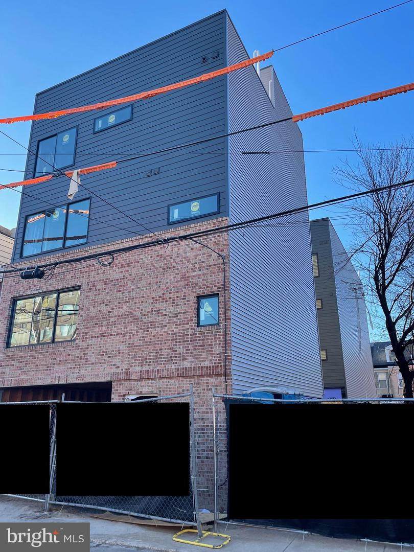 1306 Orianna Street - Photo 1