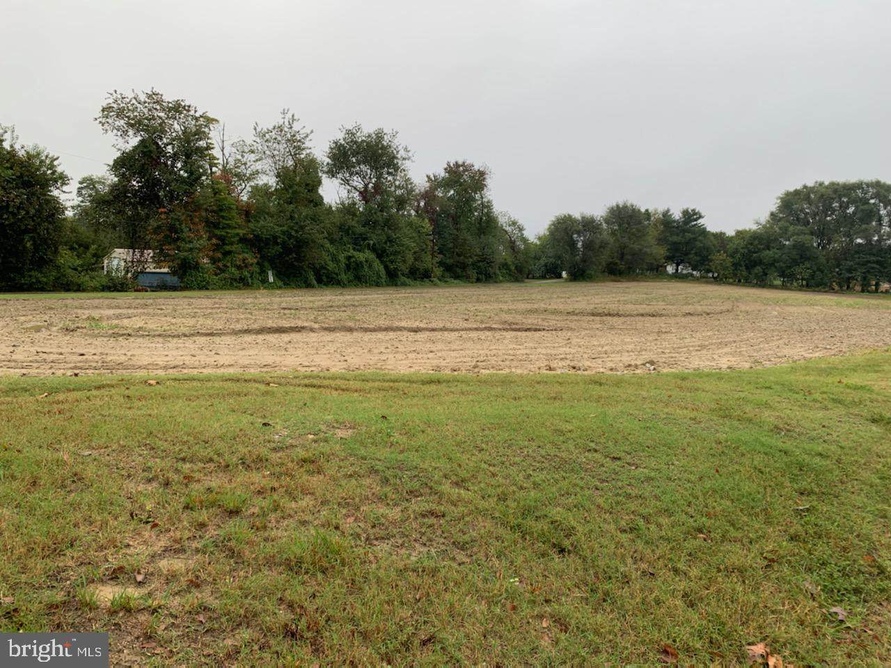 901 Bridgeton Pike - Photo 1