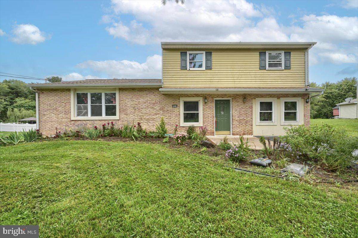 6014 Devonshire Heights Road - Photo 1