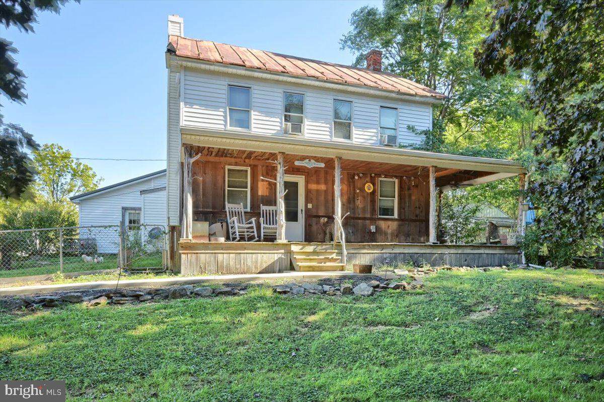400 Winding Road - Photo 1