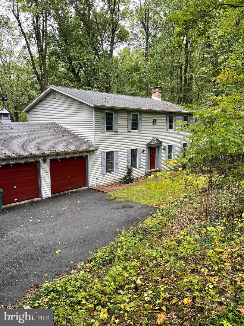 1501 Spring Hill Drive - Photo 1