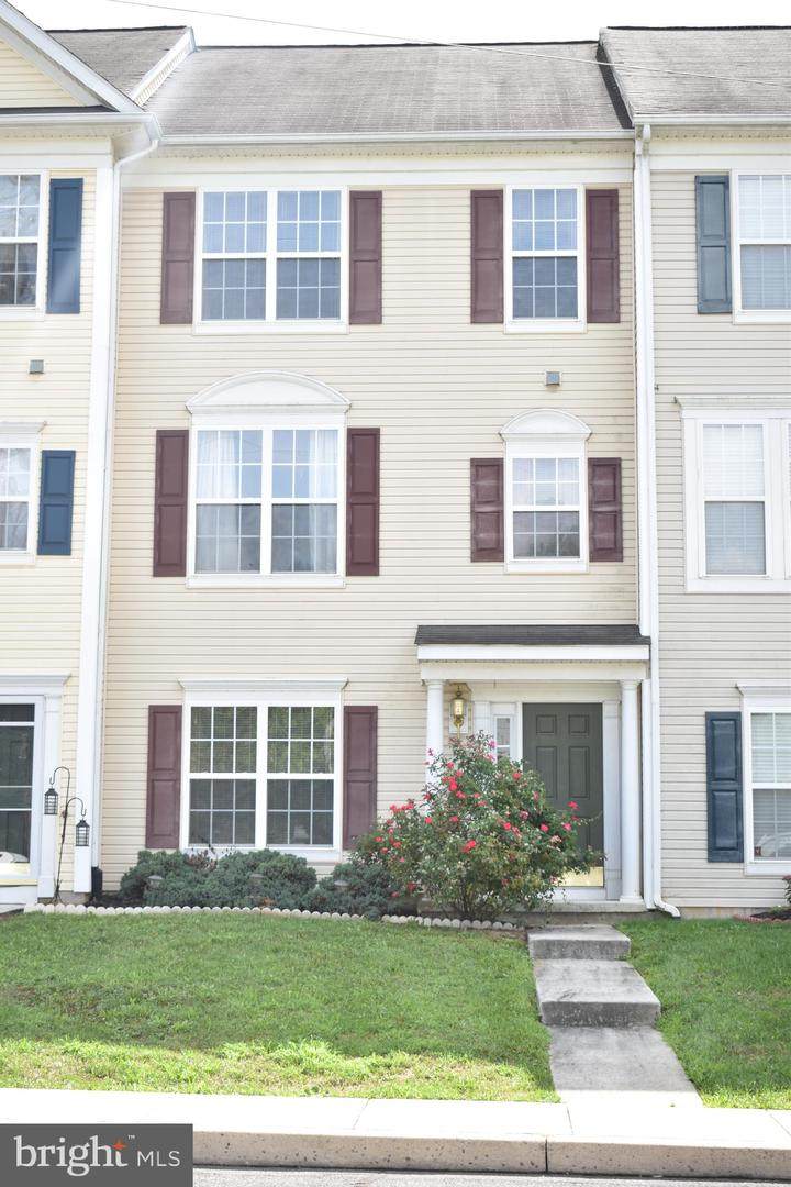 502 Carlisle Street - Photo 1
