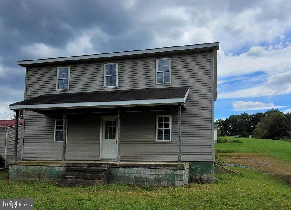 7968 Williamsport Pike - Photo 1