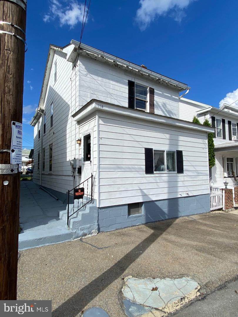 114 Ludlow Street - Photo 1