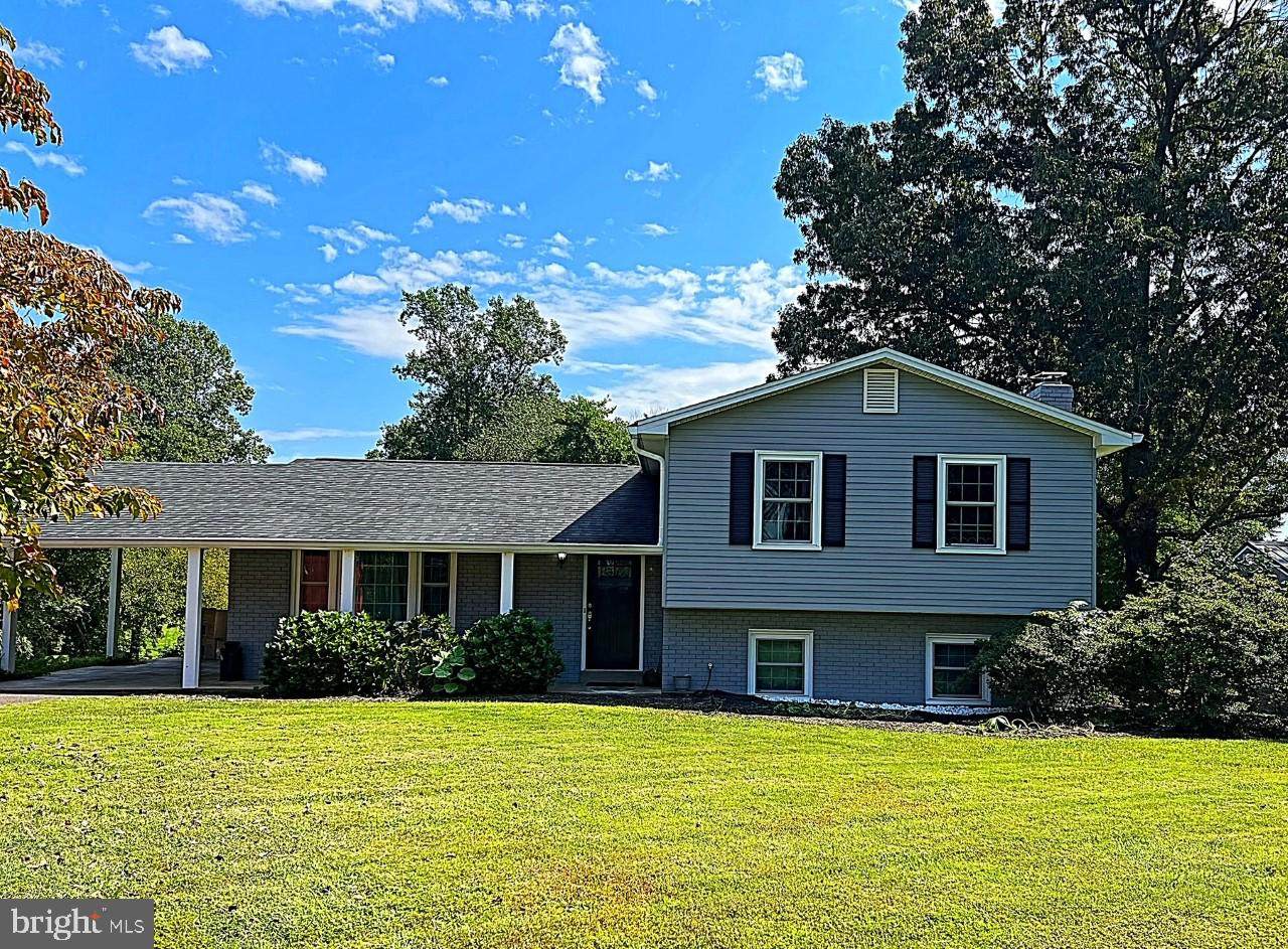 15177 Douglas Street - Photo 1