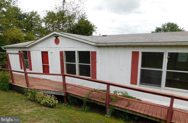 125 Ellen Drive - Photo 1