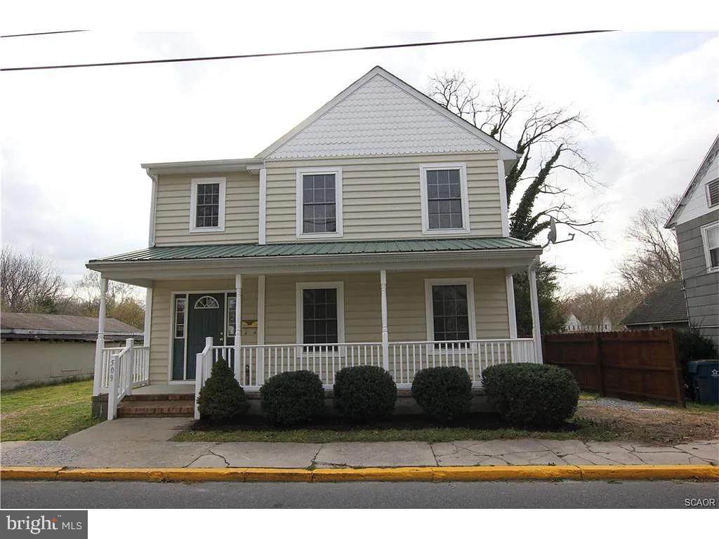 509 Willow Street - Photo 1