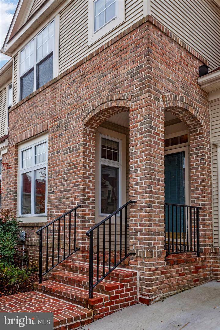 2131 Turnberry Way - Photo 1