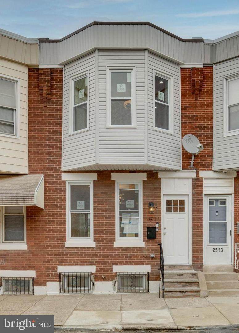 2511 Monmouth Street - Photo 1
