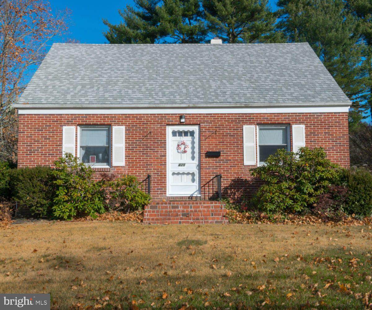 425 Dickinson Road - Photo 1
