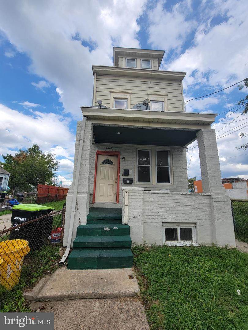 1462 Olden Avenue - Photo 1