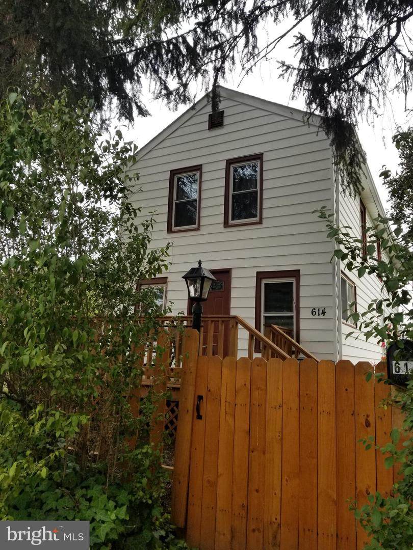 614 Cedar Lane - Photo 1