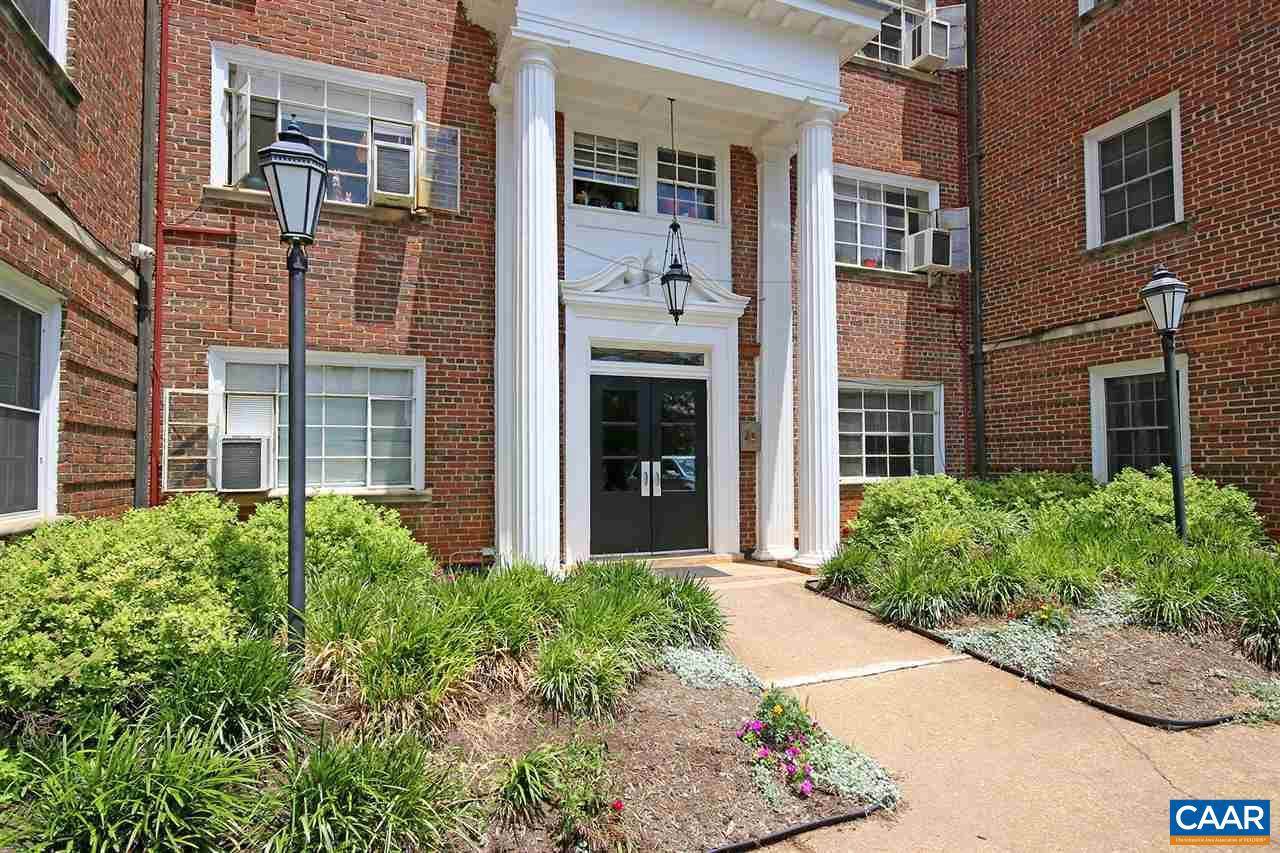 32 University Cir - Photo 1