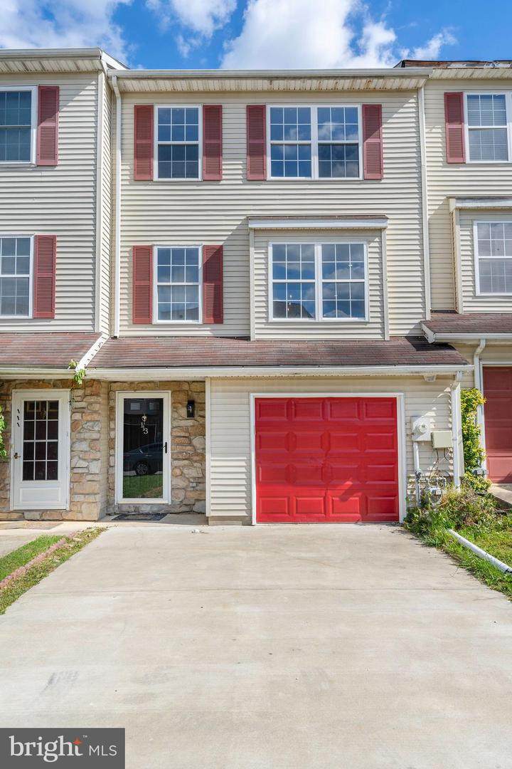 113 Faraday Court - Photo 1