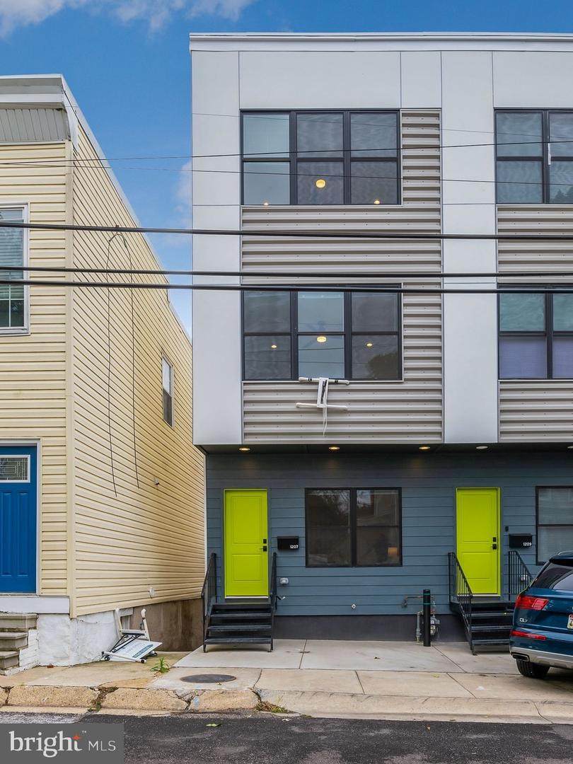 1207 Dellwood Avenue - Photo 1