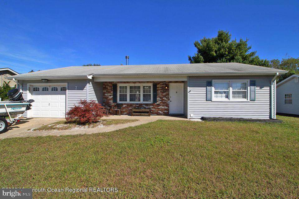 7 Oneida Avenue - Photo 1