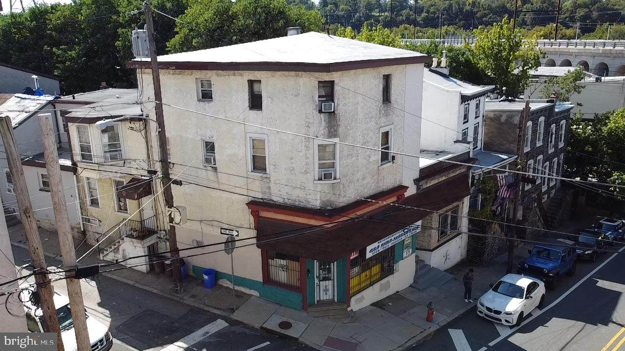 129-31 Green Lane - Photo 1