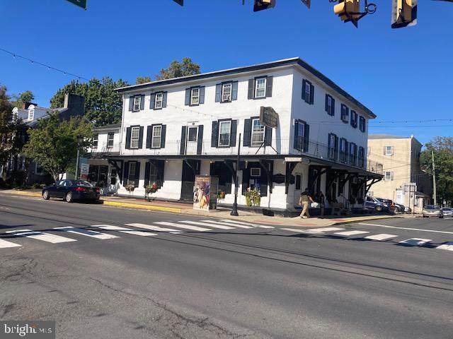100 Maple Avenue - Photo 1