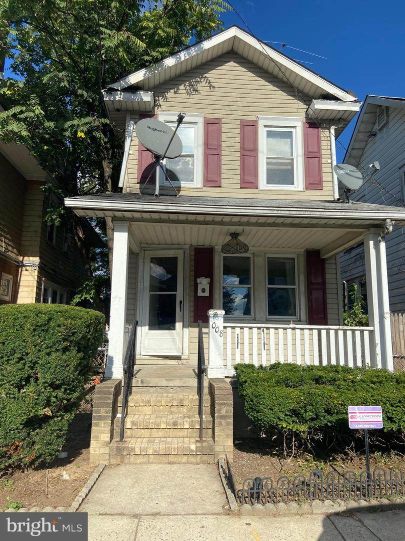 1008 Quinton Avenue - Photo 1
