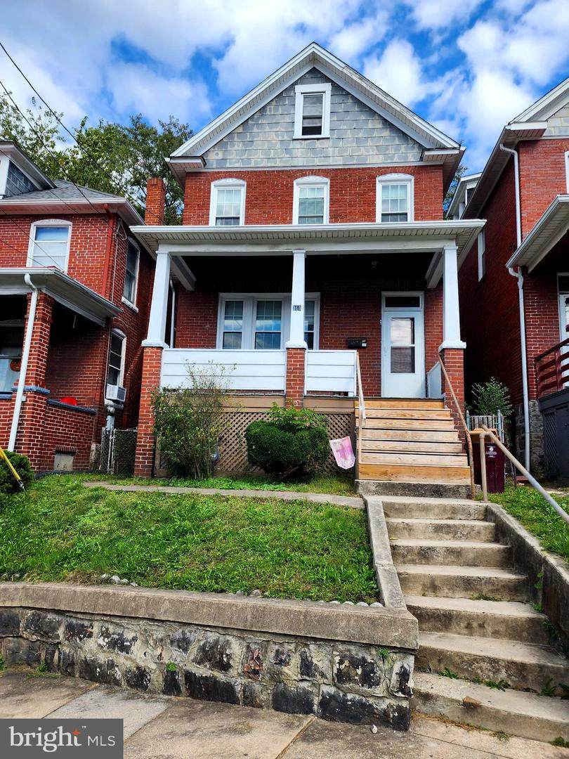 318 Williams Street - Photo 1