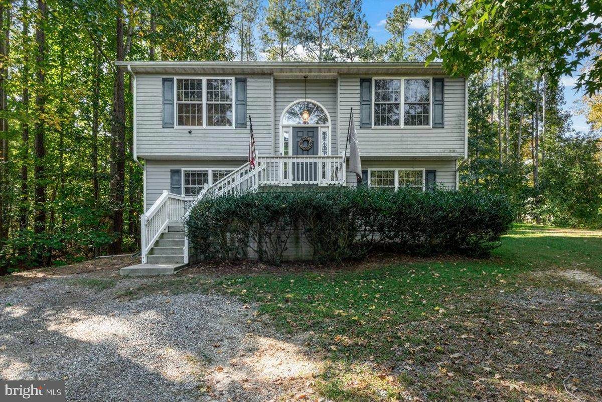 129 Lake Caroline Drive - Photo 1