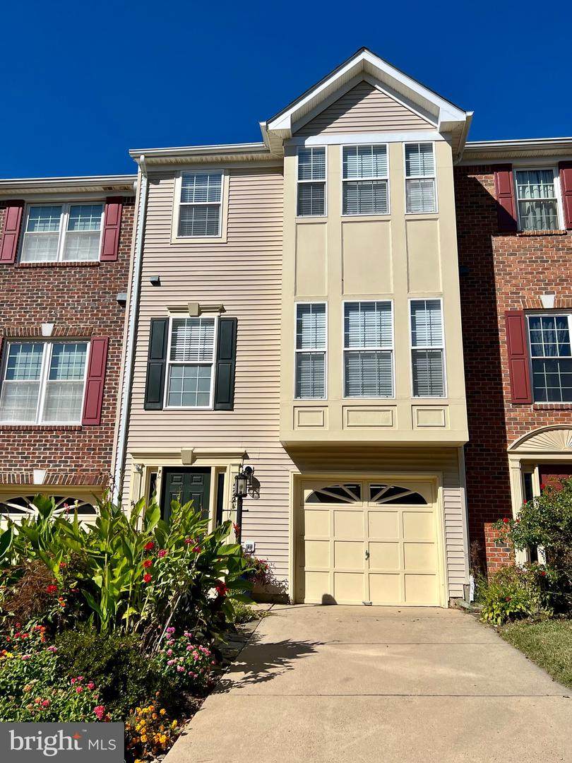 5221 Ballycastle Circle - Photo 1