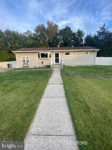 134 Huntley Avenue - Photo 1