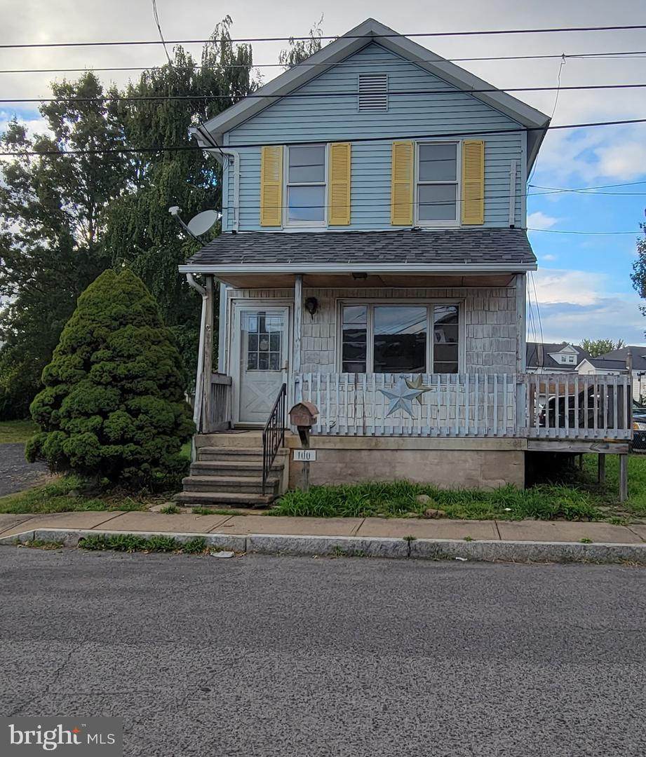 100 Railroad Street - Photo 1