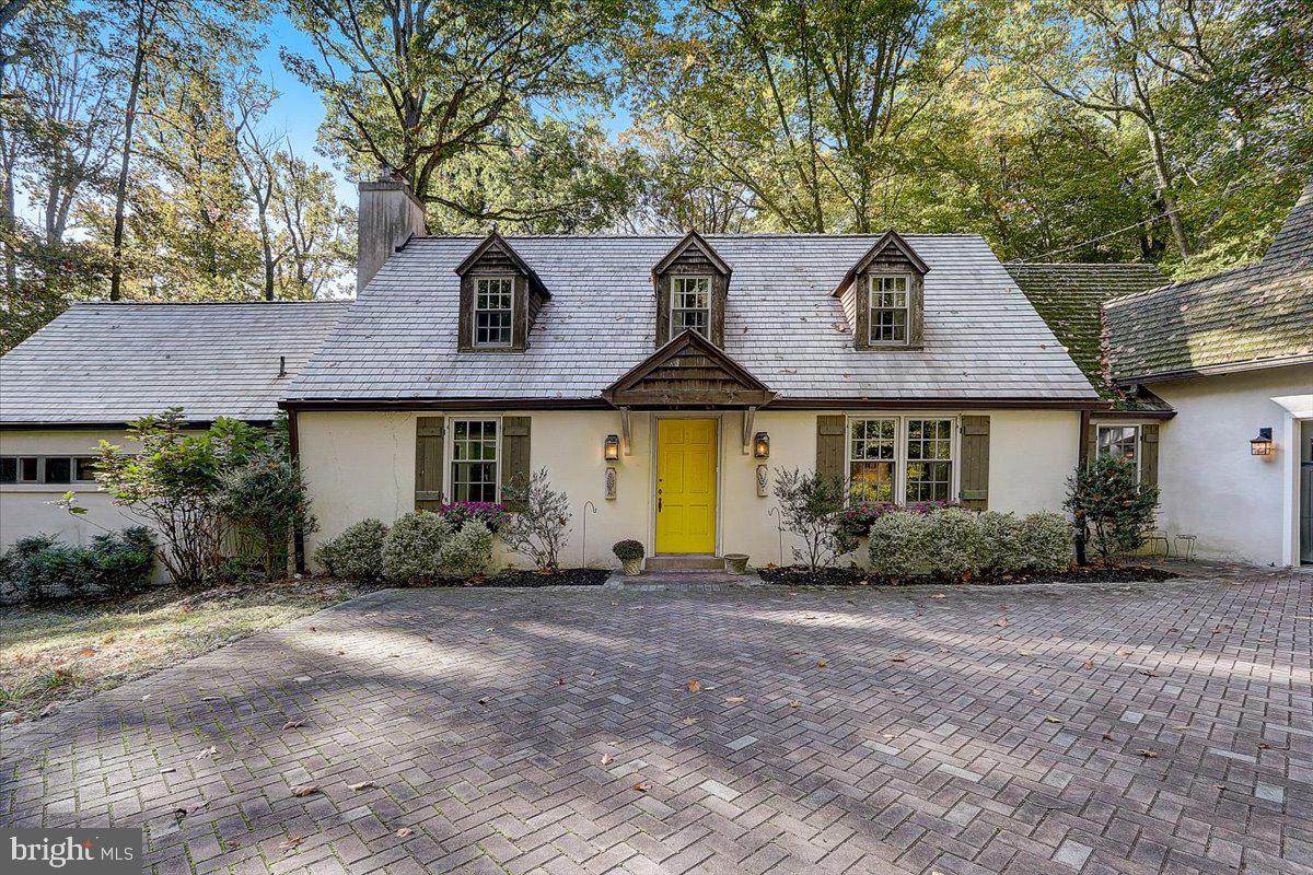 2515 Edge Hill Road - Photo 1