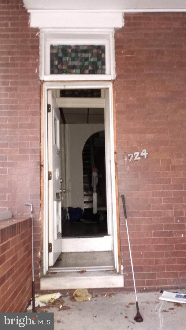 1724 Normal Avenue - Photo 1