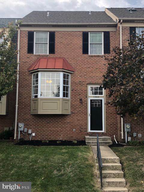 1363 Riverwood Way - Photo 1