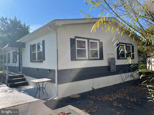 44 Panda Lane - Photo 1