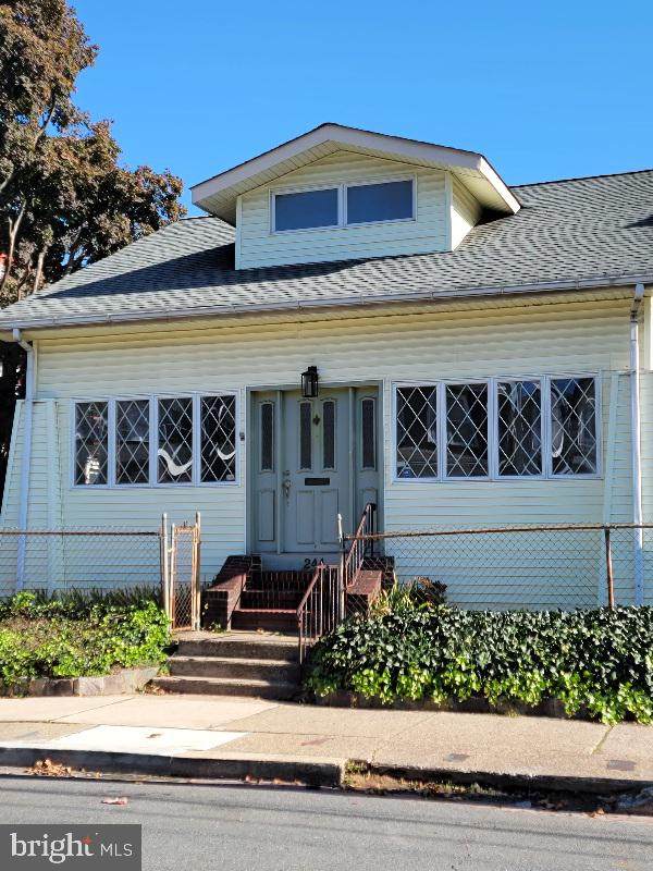 244 Cook Avenue - Photo 1