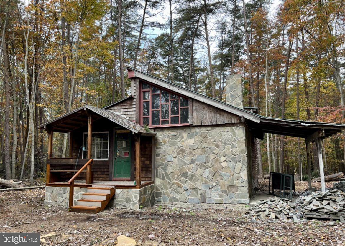 174 Colonial Lodge Road - Photo 1