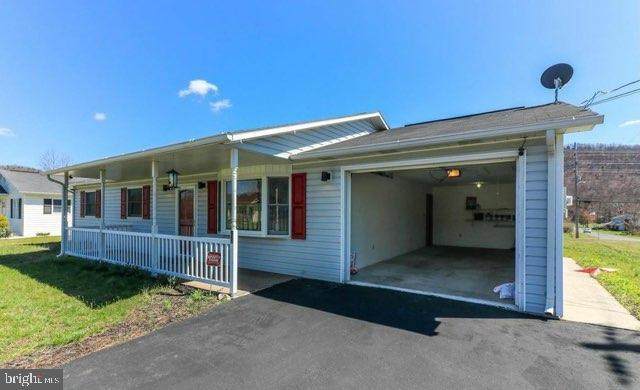 10 Hummingbird Street - Photo 1