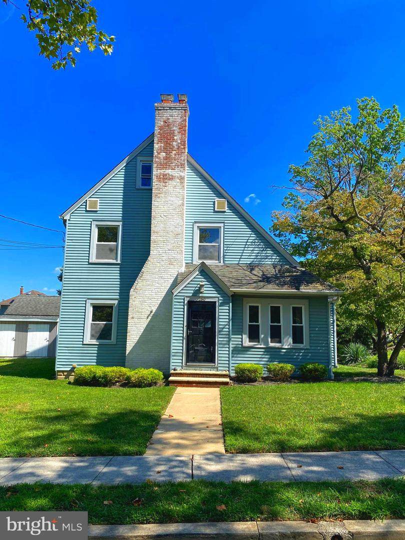 250 Warner Street - Photo 1