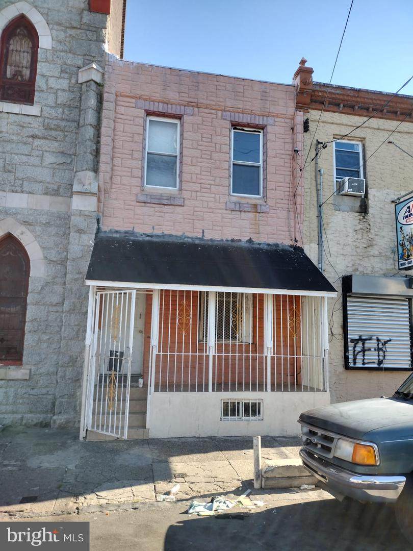 445 Indiana Avenue - Photo 1