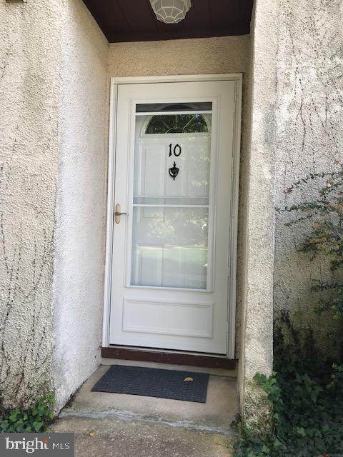 10 Weymouth Court - Photo 1