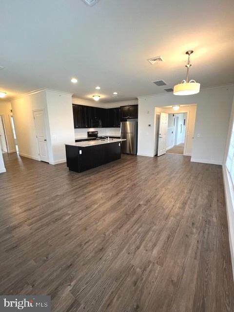 1303 Saxton Way - Photo 1