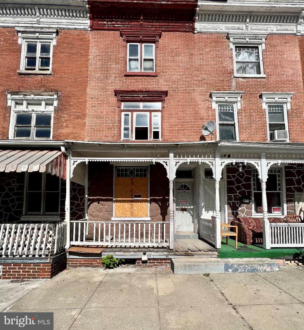 1604 Regina Street - Photo 1