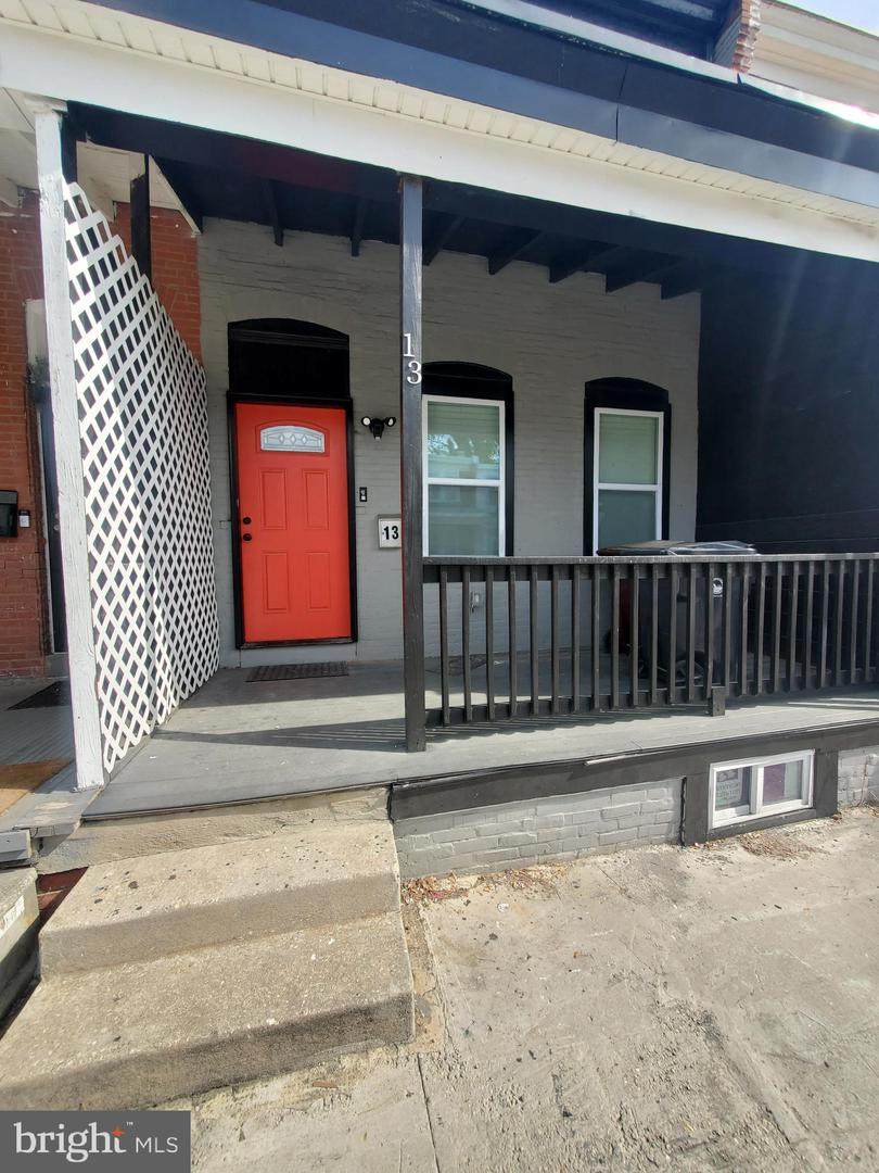 13 27TH Street - Photo 1